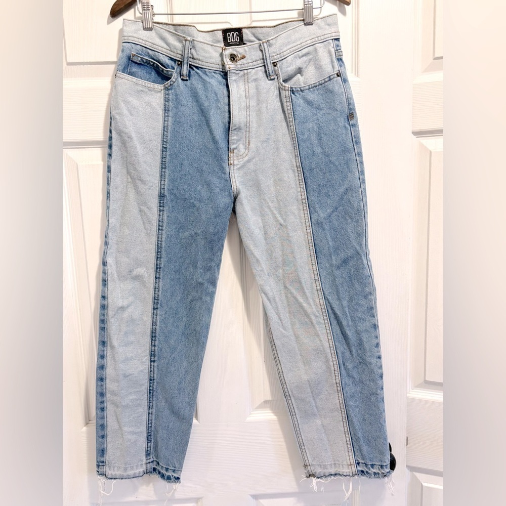 BDG Urban Outfitters Straight Cropped Jeans Spliced Two-Tone Raw Hem Size 30